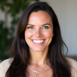 Claire Bernard CEO Éclatise